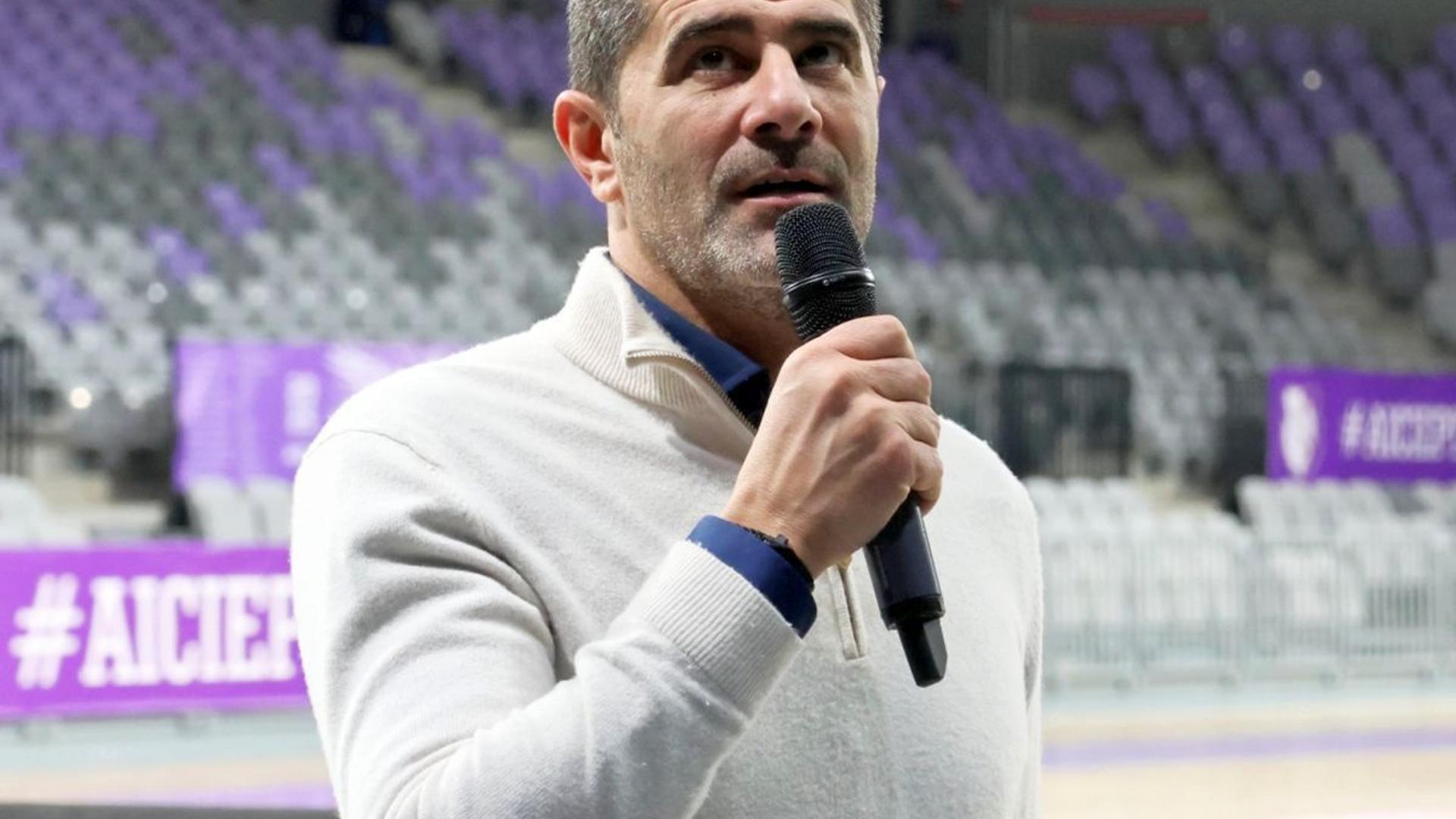 Dani Coman și Florin Tănase în studio la Digi Sport discutând despre suspendarea lui Radu Petrescu în Superliga de fotbal. | sursa foto: Gazeta Sporturilor