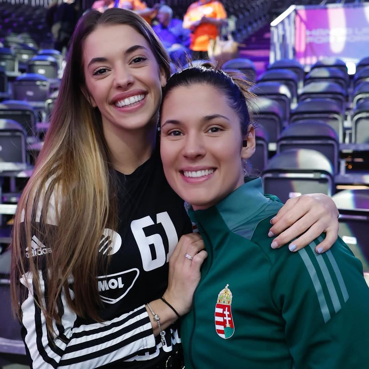 Încă un cuplu fericit în handbalul românesc » Mesaje la un an de relație: „Te iubesc mai mult decât orice”