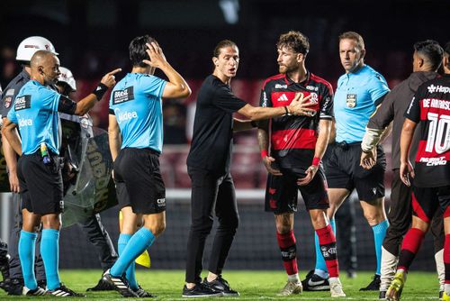 Filipe Luis, dat afară după un succes cu 8-0 // foto: Imago