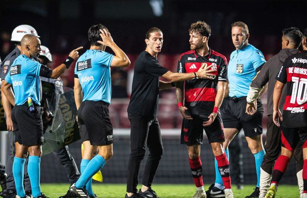 Uluitor! Antrenor demis șocant, după victoria cu 8-0 » Discuția a durat doar 30 de secunde