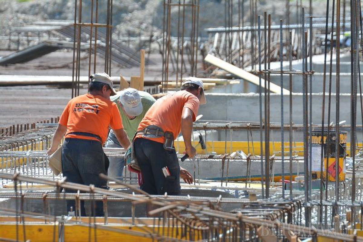 După Cluj, și Oradea ia fața Bucureștiului! Sală Polivalentă de 21 de milioane de euro