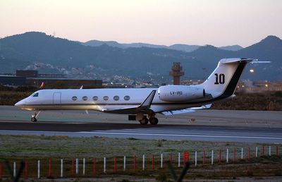 Spaimă! Avionul privat al lui Lionel Messi, forțat să aterizeze de urgență din cauza unei defecțiuni