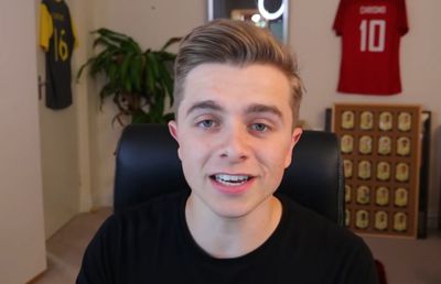 Maraton: s-a filmat timp de 24 ore în timp ce a deschis pack-uri de FIFA 20