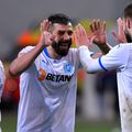 Marius Constantin (stânga) e singurul de la Craiova la un „galben” de suspendare // Foto: Facebook