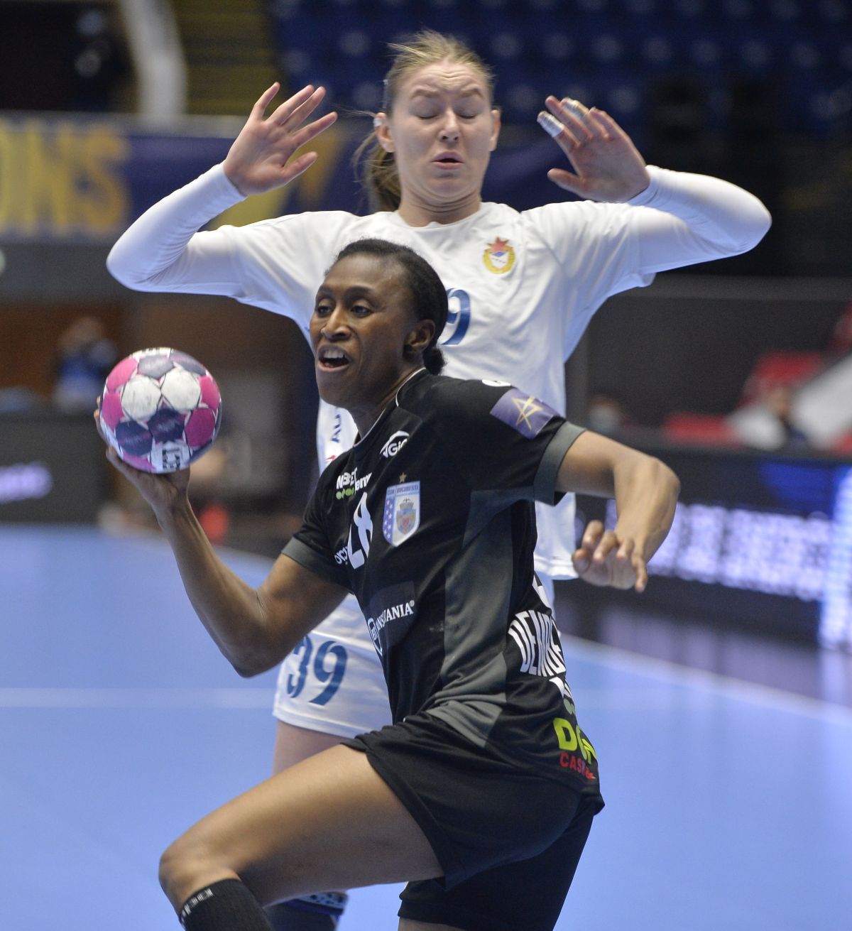 Nicușor Dan, oaspete de lux la CSM București - ȚSKA Moscova, deși meciul s-a jucat fără spectatori