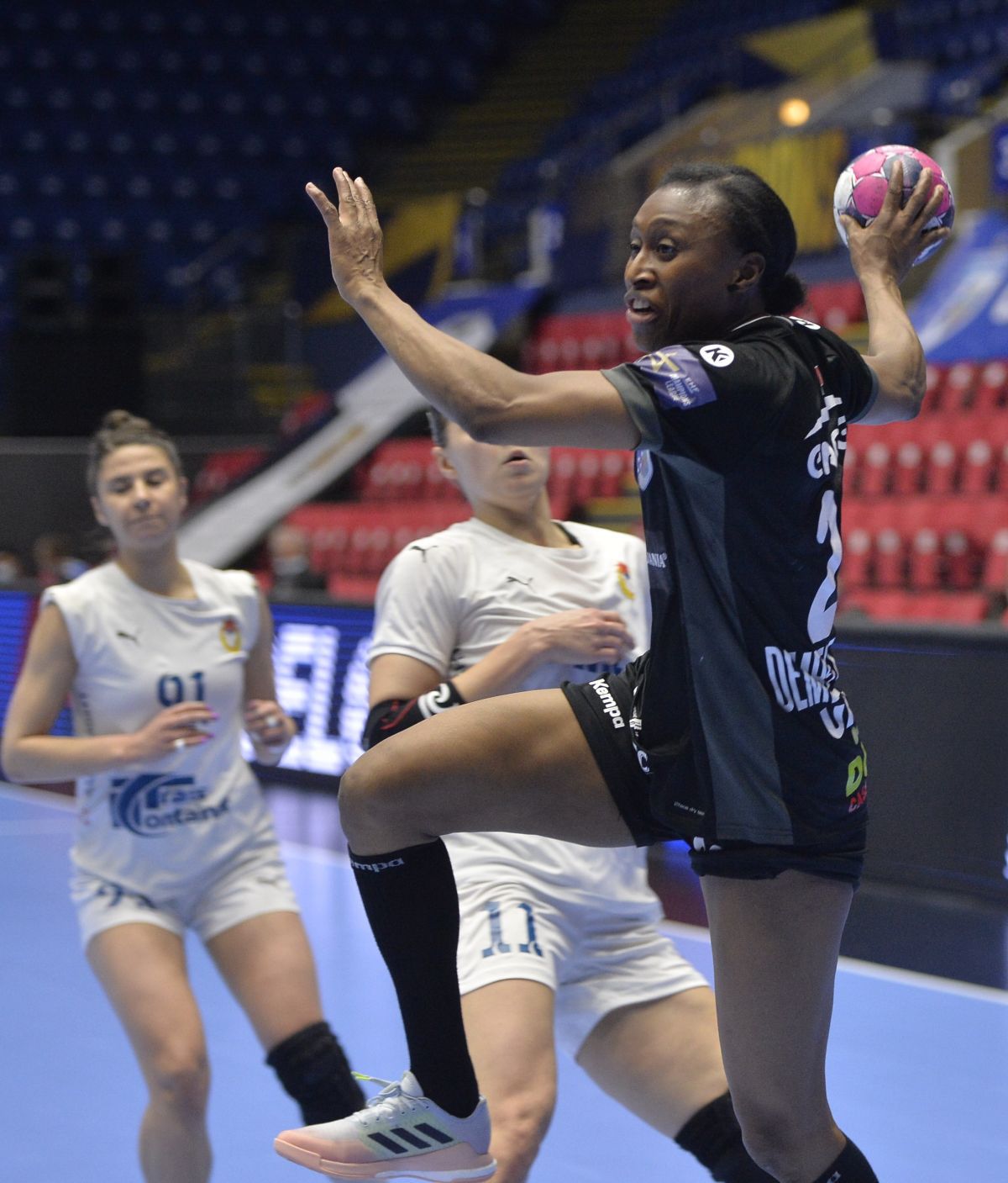 Mai dramatic nu se putea! CSM București ratează calificarea în Final Four-ul Ligii Campionilor, după o repriză secundă foarte slabă