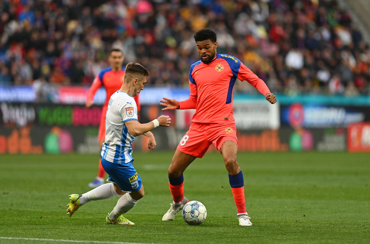 Gigi Becali pune tunurile pe Coman: „Am sacrificat destul echipa pentru el” » Ordin clar în cazul lui Tavi Popescu: „Nu va mai face asta în viața lui!”