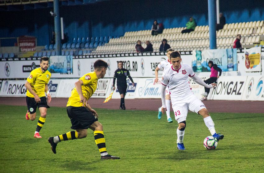 FCSB - FC Hermannstadt 3-0  „Roș-albaștrii” se distanțează la opt
