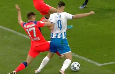 Primul verdict al specialistului » Un fost arbitru explică faza penalty-ului din FCSB - CSU Craiova