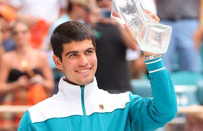 Puștiul Carlos Alcaraz a scris istorie în finala Miami Open! » A doborât recordul lui Djokovic