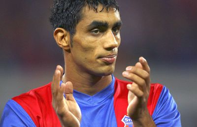 Amintirile din Ghencea ale lui Bănel Nicoliță, în partea a treia a interviului pentru GSP: „Eram înnebunit. «Cum să semneze rromul ăla cu Steaua?»” + „Pe bune, am jucat la FCSB?”