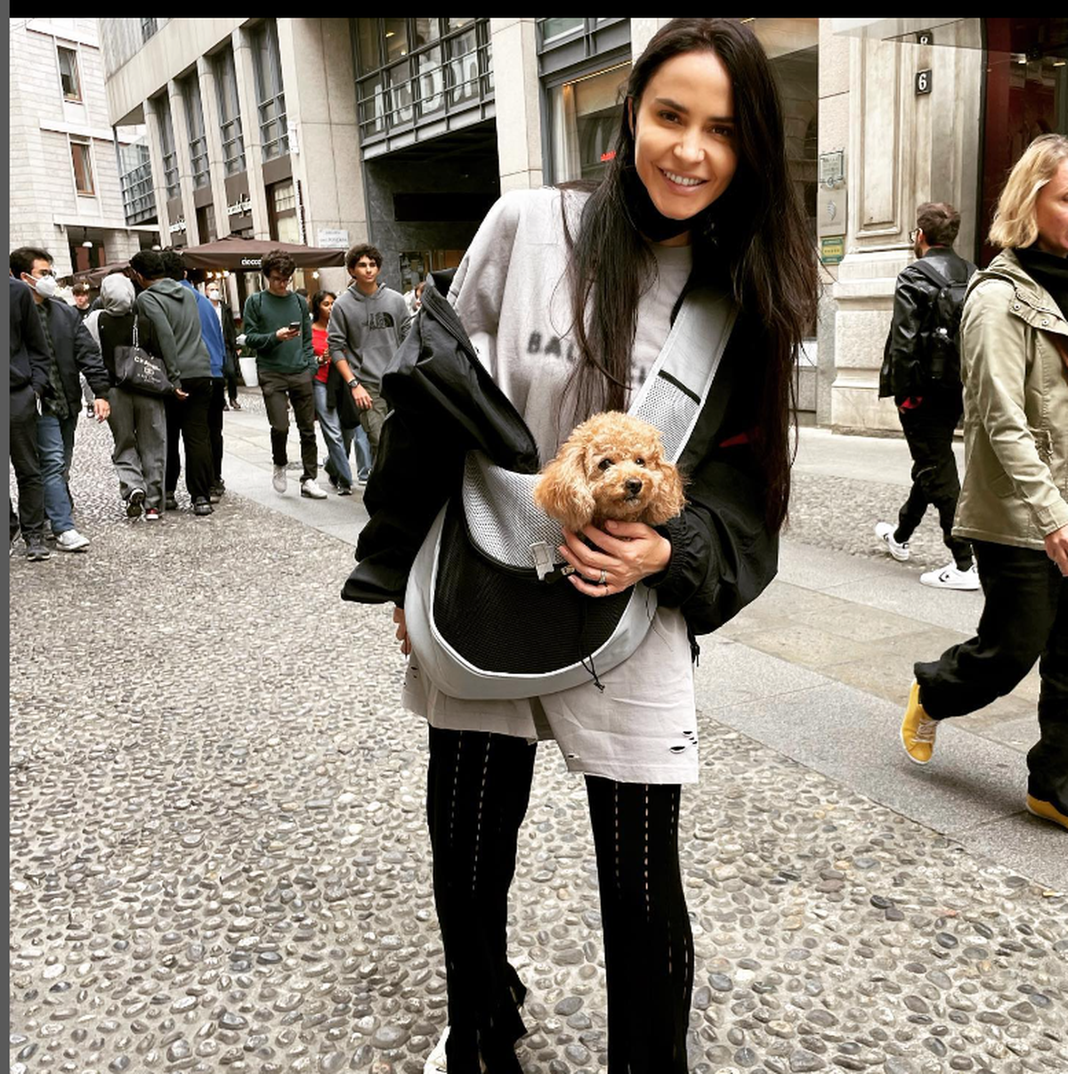 „M-a sunat Materazzi: «Vino la spital!»” » Momentele de groază prin care a trecut Adelina în momentul accidentării lui Cristi Chivu la cap: „Avea o expresie a feței pe care nu o mai văzusem la el!”