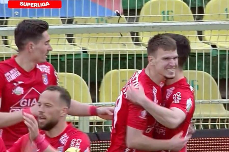 Tiberiu Căpușă, după ce a înscris în CS Mioveni - Chindia Petrolul Ploiești, aproape de încă un transfer » Negocieri cu un fotbalist care a jucat pentru naționala României