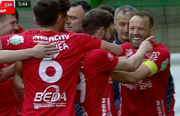 Fază bizară în Mioveni - Chindia » Chivulete a anulat un gol după 5 minute de analiză în camera VAR! Ce a descoperit