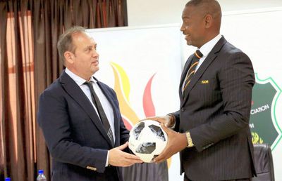 Românul care a scris istorie la Cupa Africii, dat afară » O declarație i-a grăbit plecarea: „Nu vă iubiți naționala!”