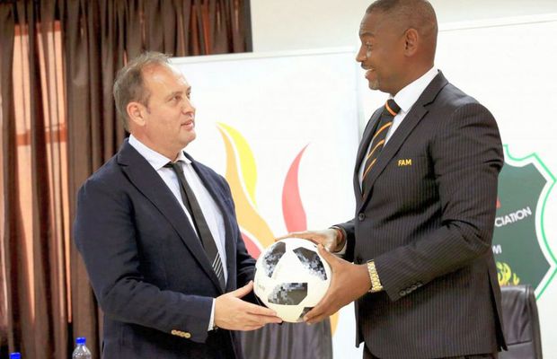 Românul care a scris istorie la Cupa Africii, dat afară » O declarație i-a grăbit plecarea: „Nu vă iubiți naționala!”