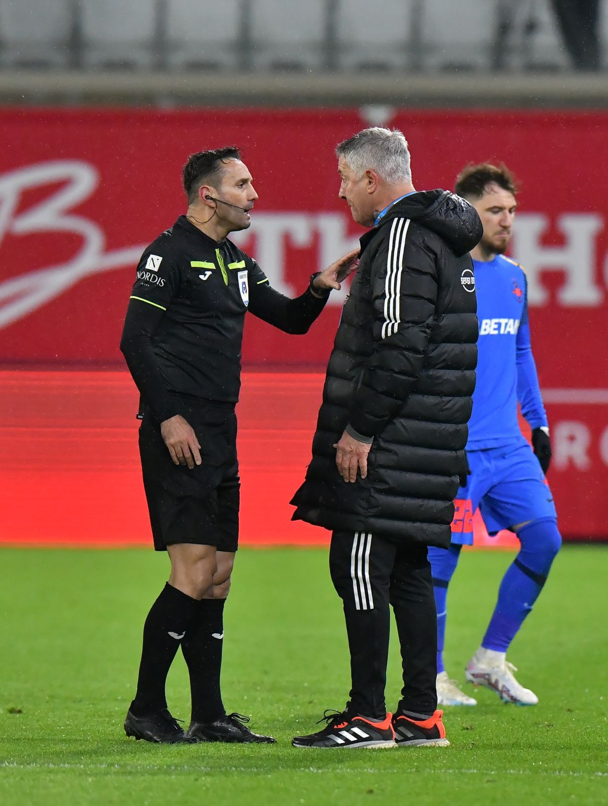 SEPSI - FCSB 1-2. Bergodi l-a contrazis pe Aganovic: „Colțescu a arbitrat bine”