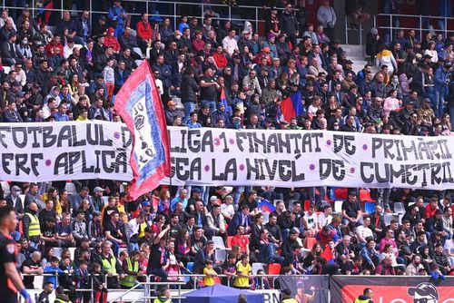 Iulian Miu (47 de ani), oficialul celor de la Steaua București, a anunțat că „militarii” au depus dosarul de obținere a licenței pentru Superliga