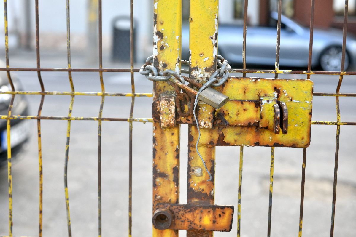 Pescărușii așteaptă muncitorii » Gazeta a vizitat șantierul stadionului de 100 de milioane de euro din România: care-i situația astăzi