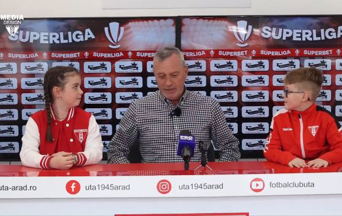 Conferință Mircea Rednic alături de copii