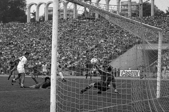 Rivalitatea Steaua - Dinamo din anii 80 / Sursă foto: Arhivă Gazeta Sporturilor