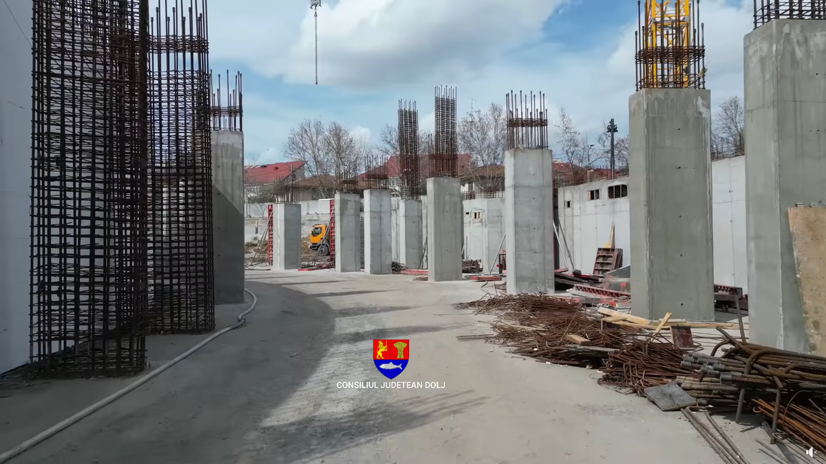Arena multifuncțională din inima orașului capătă contur » Imaginile spectaculoase surprinse azi pe șantier