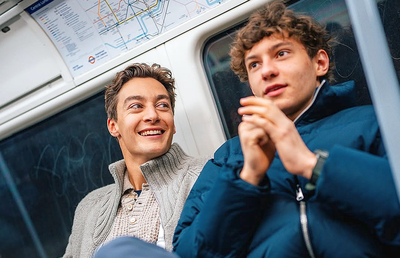 Noua senzație din Formula 1 nu are timp de bacalaureat: „E foarte important pentru mama mea”