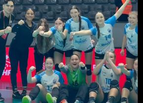 România are o primă echipă în Final Four-ul de la Budapesta! Performanța extraordinară reușită de junioarele lui CSM București