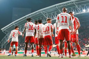 Finanțele de la UTA » Mai mulți bani publici, dar deficit în creștere