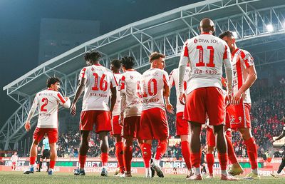 Finanțele de la UTA » Mai mulți bani publici, dar datorii și deficit în creștere