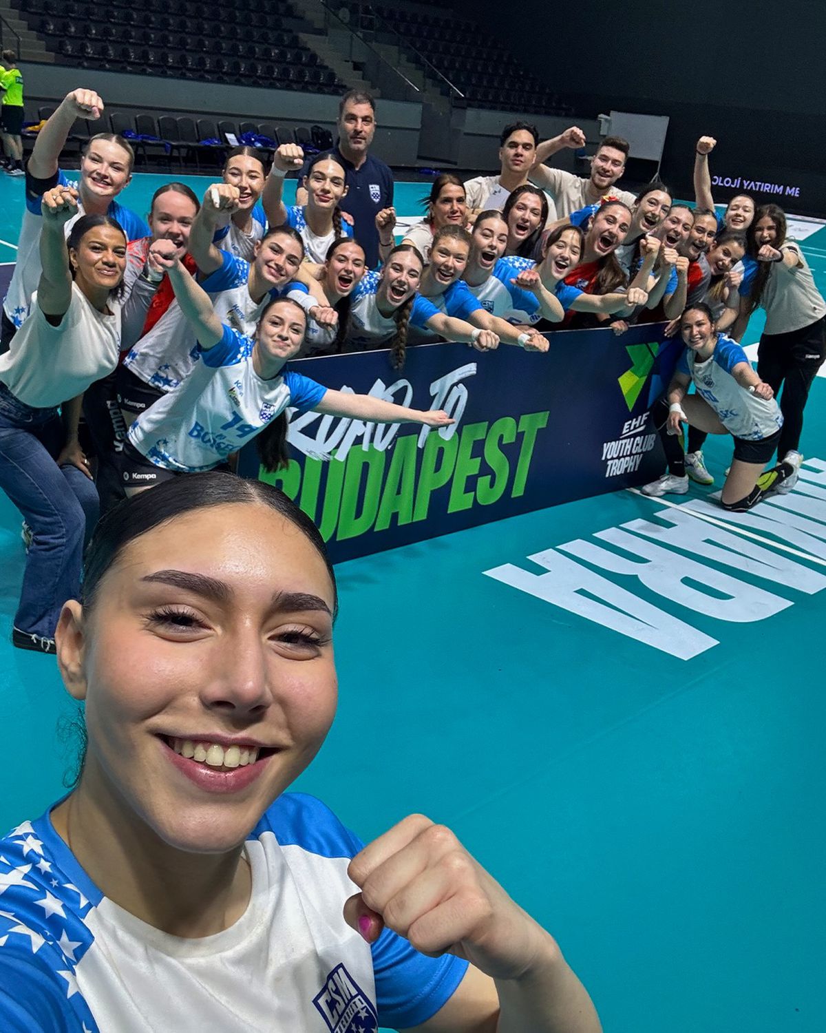 România are o primă echipă în Final Four-ul de la Budapesta! Performanța extraordinară reușită de junioarele lui CSM București