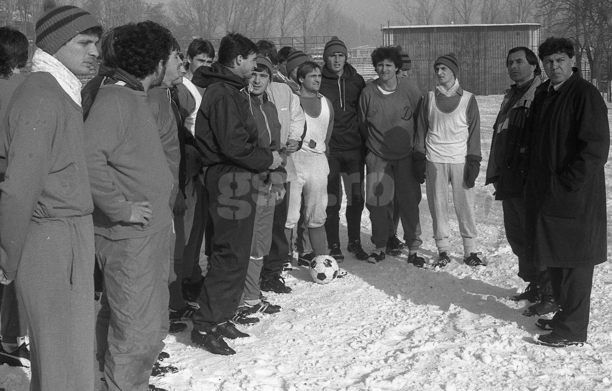 Edi Iordănescu a publicat „o poză cât o mie de cuvinte”: „Doi s-au dus, și parcă erau nemuritori”