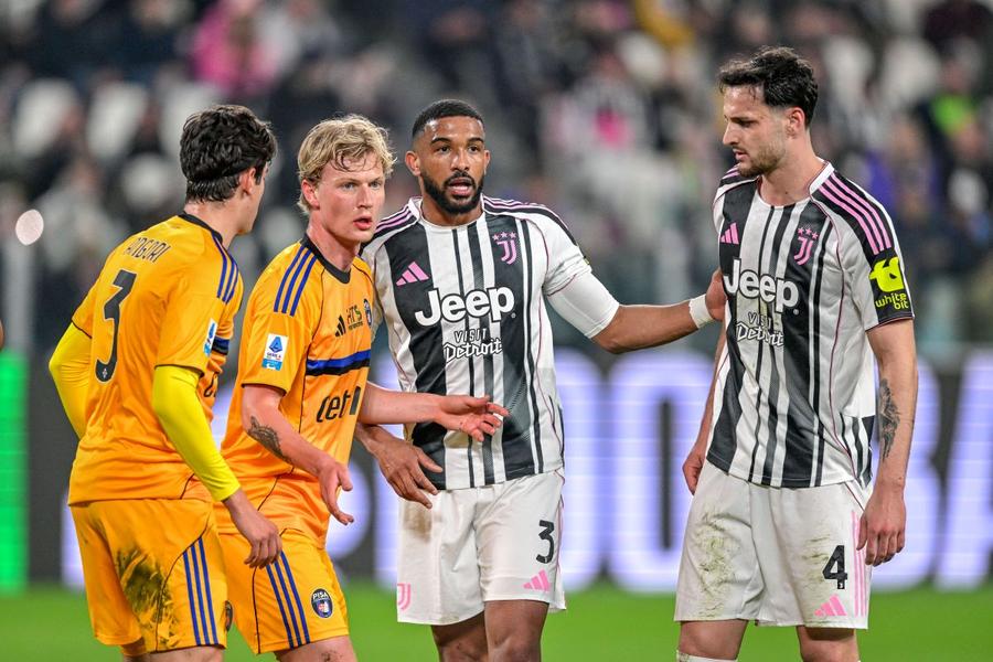 Bremer ar urma să fie vândut de Juventus în vară / Foto: Imago Chivu vrea un jucător convocat la Mondial! » Titularul lui Juventus are clauză în contract de 58 de milioane €