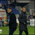 Fanii lui FC Botoșani au aruncat cu hârtie igienică în Rădoi / FOTO: Captură TV @Digi Sport 1