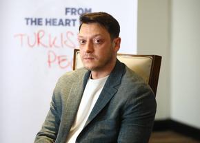 Cum arată viața lui Mesut Ozil după retragerea din fotbal » De ce nu mai vorbește cu tatăl lui
