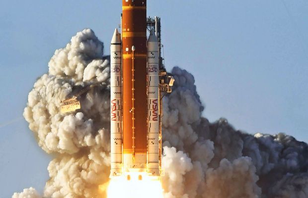 Cum s-au antrenat astronauții din misiunea Artemis II spre Lună: ce este testul fizic de 10 minute „Bobby and Pete”