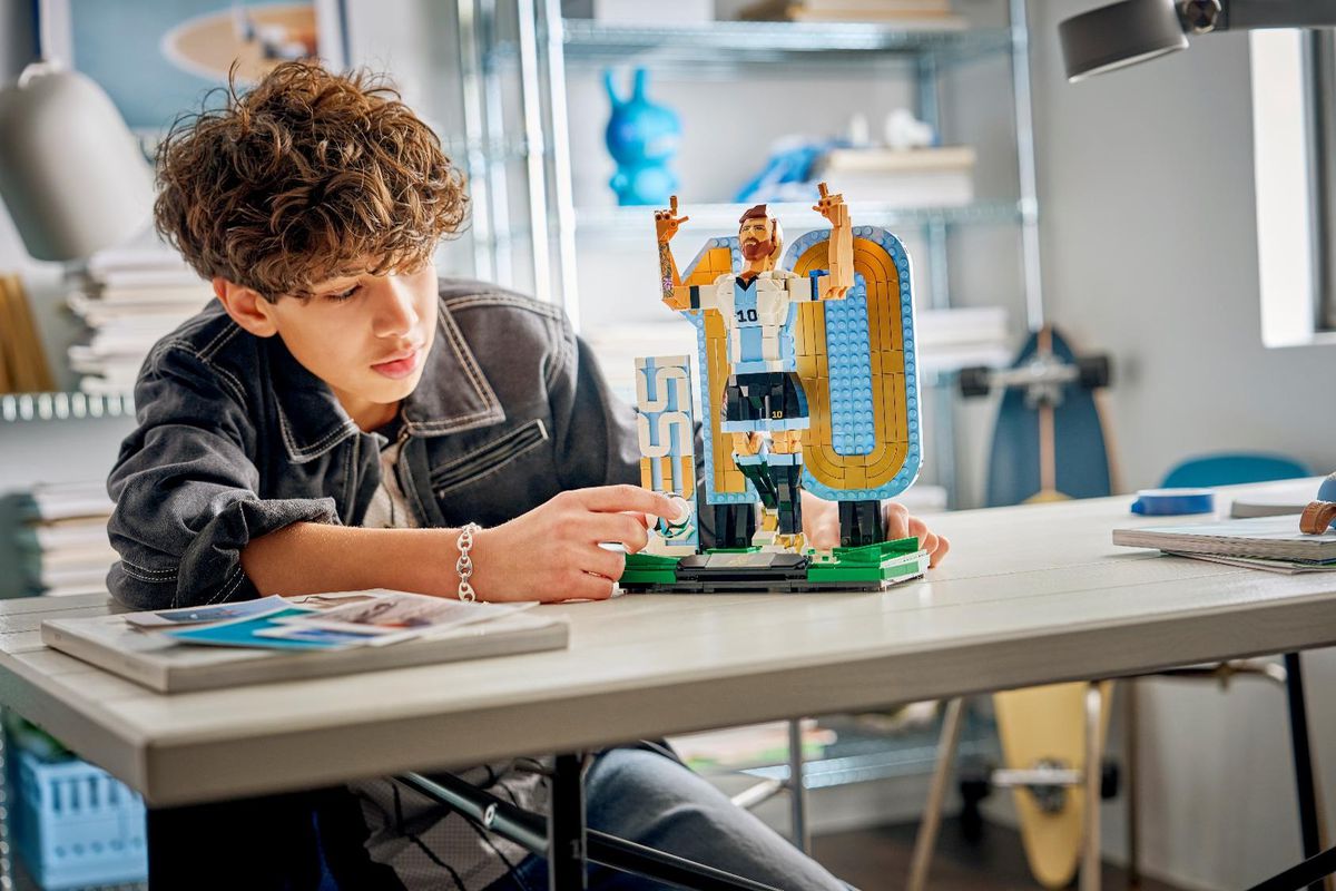 Messi, Ronaldo, Mbappe și Vinicius apar împreună în noua reclamă cu trimitere la Campionatul Mondial: cine câștigă „jocul”