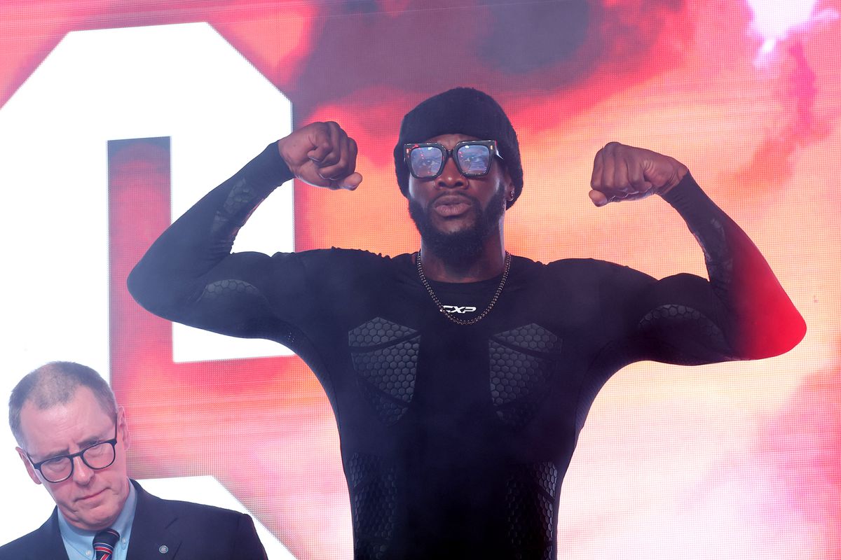 Derek Chisora, cu 18 kilograme mai greu decât Wilder înainte de meciul de adio: mască cu Tyson Fury!