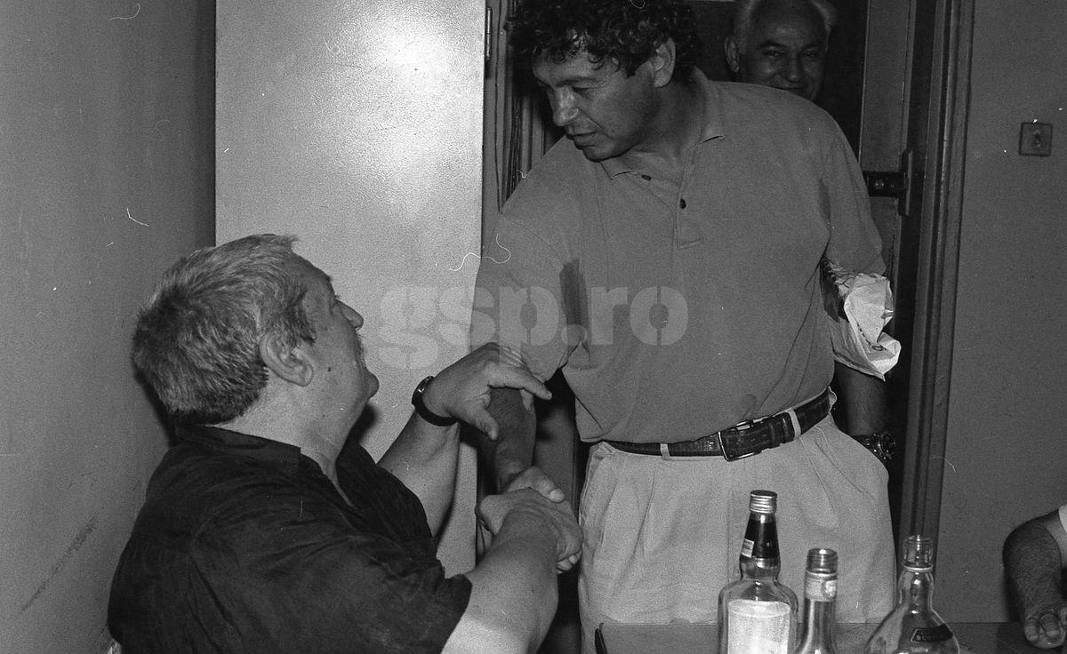 Moment special în memoria lui Mircea Lucescu la Rapid - FC Argeș: cine dă lovitura de start