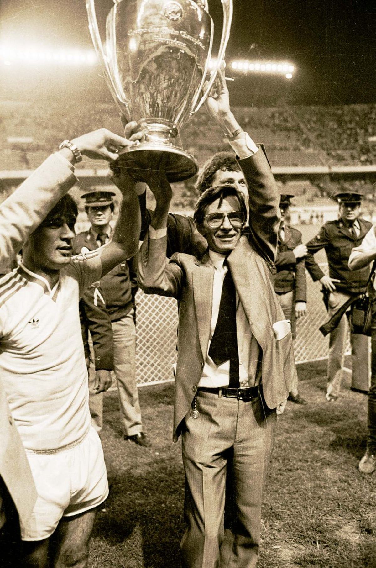 EXCLUSIV Gică Hagi îi transmite un mesaj lui Anghel Iordănescu, ajuns la 70 de ani: „Haideţi înapoi în fotbal!”