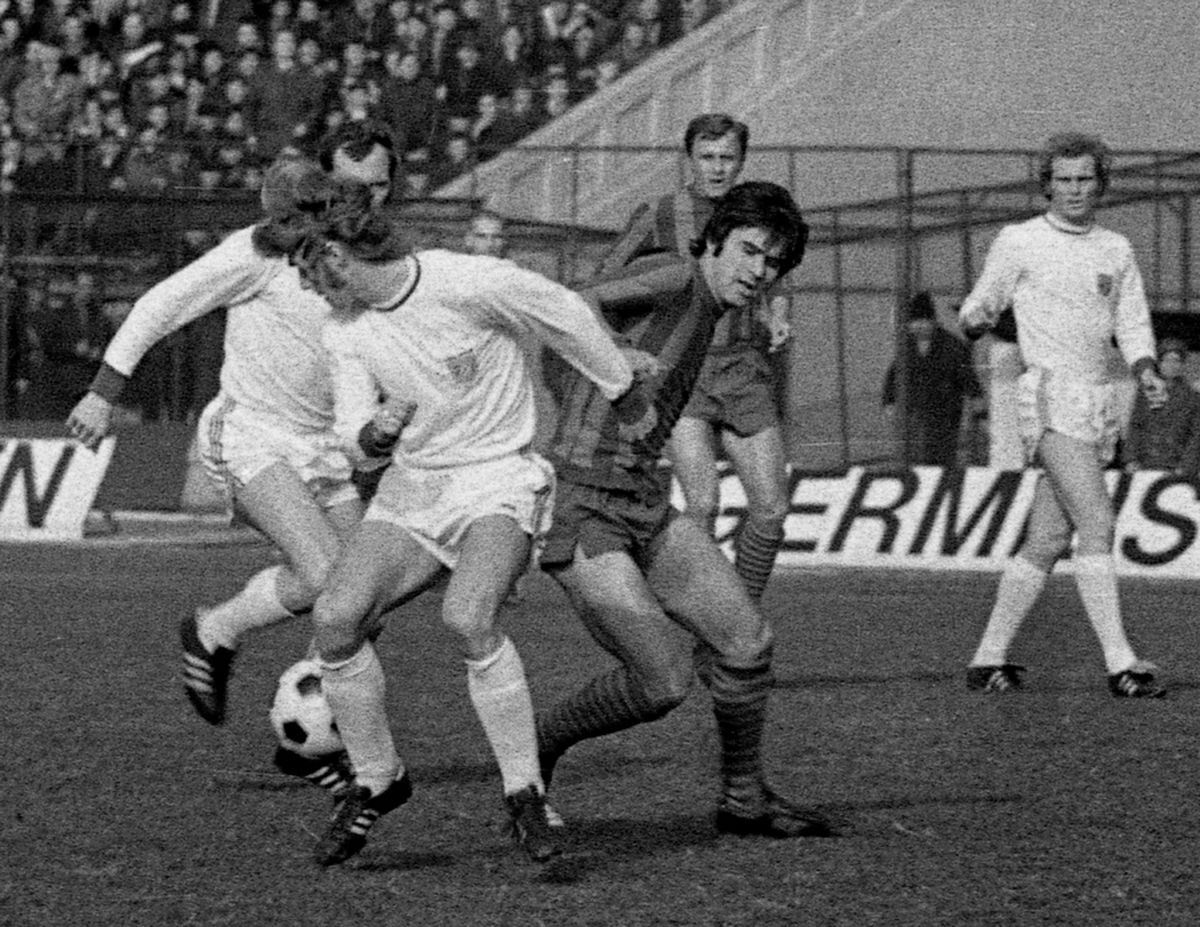 În 1967, Ovidiu Ioanițoaia semna un material despre Anghel Iordănescu! A fost pentru întâia dată când stelistul era subiect într-un articol de ziar