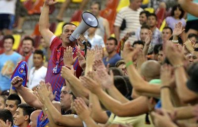 FCSB, prima reacție după amenințările ultrașilor: „Jucătorii s-au săturat!”