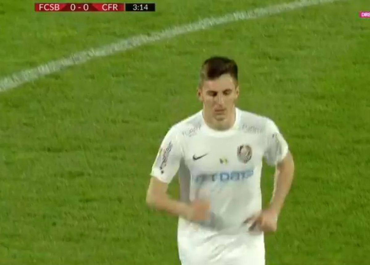 Atmosferă încinsă la CFR » Scos în minutul 4, Gîdea s-a dus direct la vestiare! Înlocuitorul său a fost și el schimbat