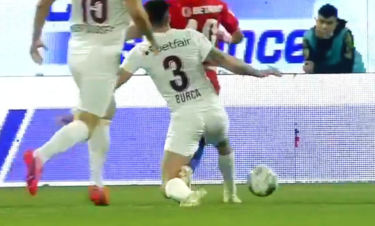 Mihai Stoica a explodat în tribune, după „galbenul” primit de Burcă! I-a cerut explicații lui Alexandru Deaconu + Verdictul lui Ion Crăciunescu