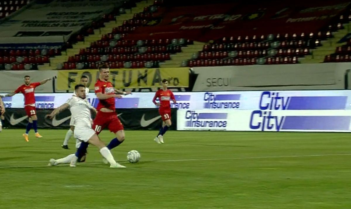 Mihai Stoica a explodat în tribune, după „galbenul” primit de Burcă! I-a cerut explicații lui Alexandru Deaconu + Verdictul lui Ion Crăciunescu