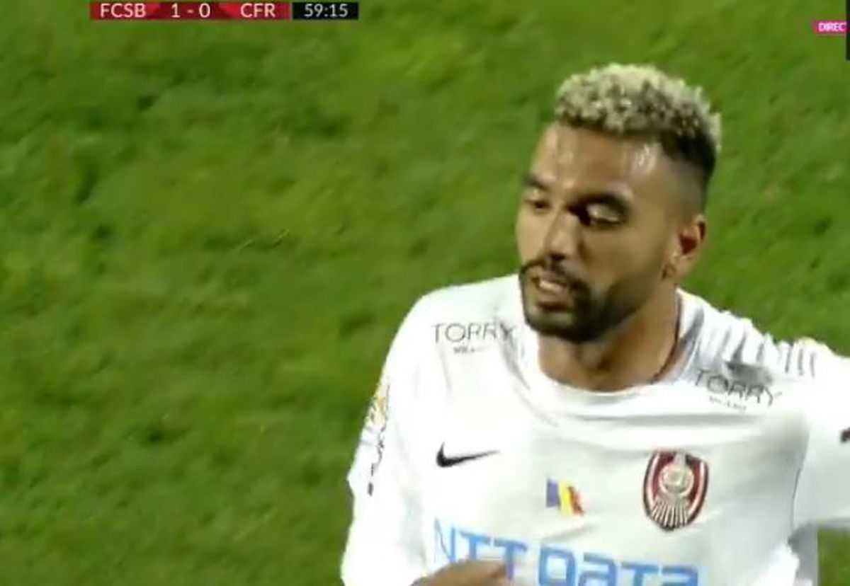 Atmosferă încinsă la CFR » Scos în minutul 4, Gîdea s-a dus direct la vestiare! Înlocuitorul său a fost și el schimbat
