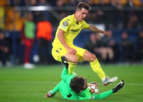 Fază controversată în Villarreal - Liverpool » Gazdele au cerut penalty la intervenția lui Alisson