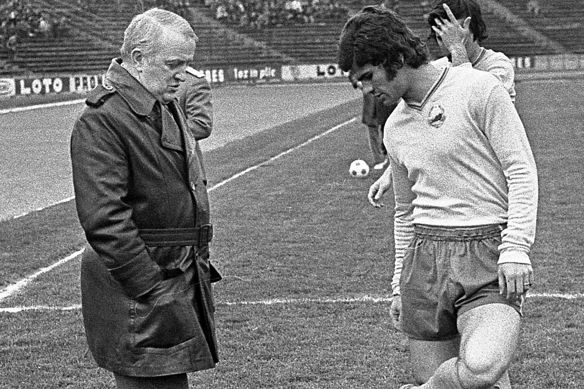 Motivul pentru care Iuliu Hajnal a refuzat de trei ori să semneze cu Steaua: „Numeri pe degete câți fotbaliști și-au păstrat nevasta”