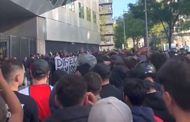 Suporterii lui PSG, protest anti-Messi la sediul clubului » L-au înjurat pe starul argentinian pentru „fuga” în Arabia Saudită