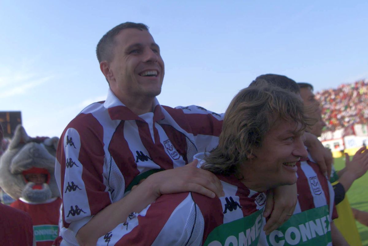 Ziua „Pisicii” » Rapid a anunțat oficial revenirea lui Bogdan Lobonț în Giulești: „Bine v-am regăsit”